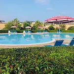 Appart hôtel Club Ginevra 4*